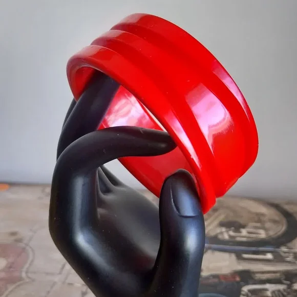 Vintage Bakelite Red Style Cuff Bracelet - Picture 8 of 10